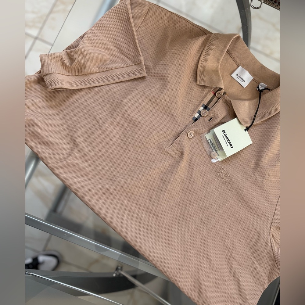 Burberry men’s polo